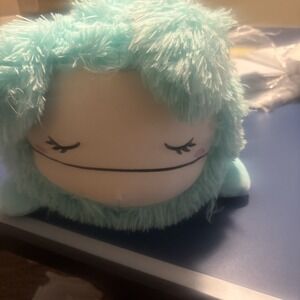 Squishmallow Joelle 18 inch Bigfoot sleepamallow NWT